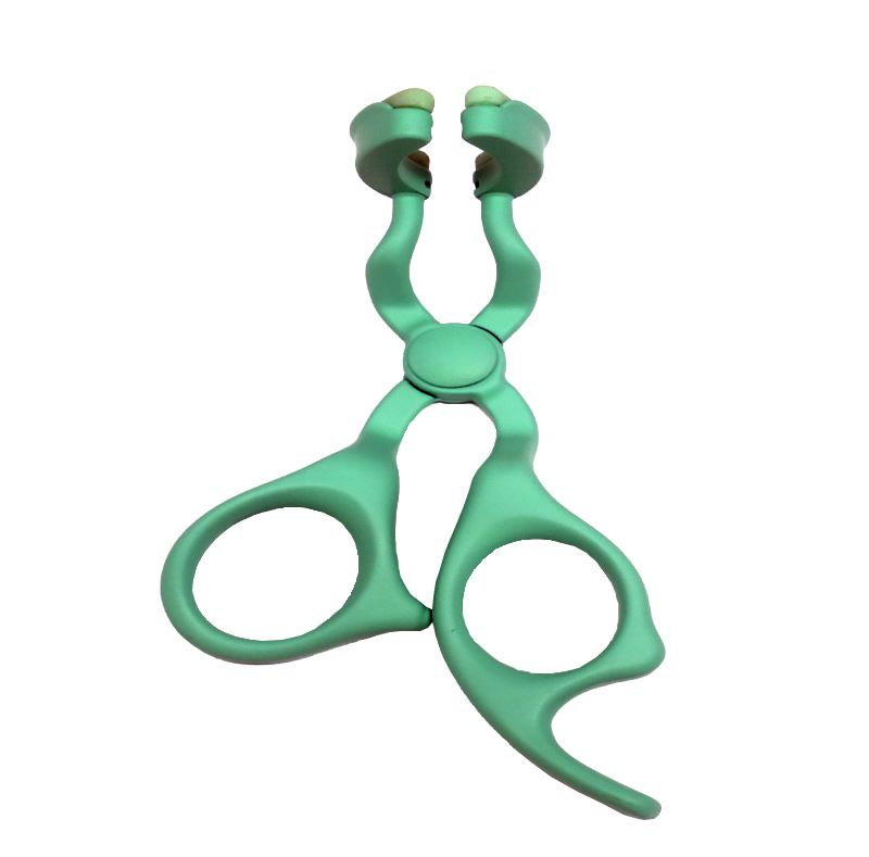 रंगीन संपर्क लेंस सहायता